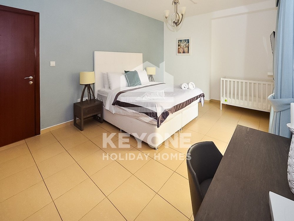 Дубай: KOHH – 2BR in Rimal