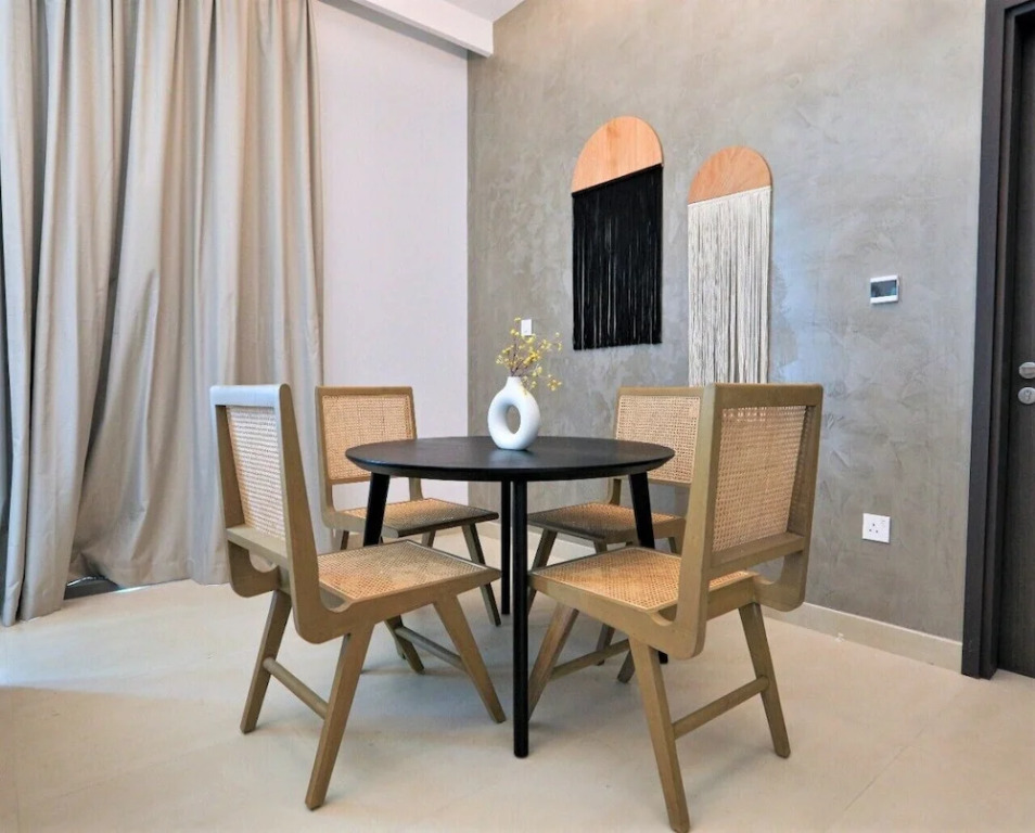 Дубай: Luxurious Downtown Views With Dubai Mall Access