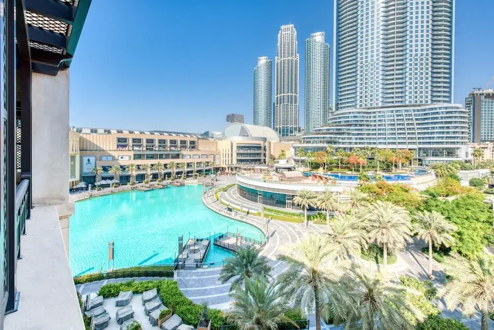 Дубай: Tasteful Apt cls to Burj Khalifa Dubai Mall