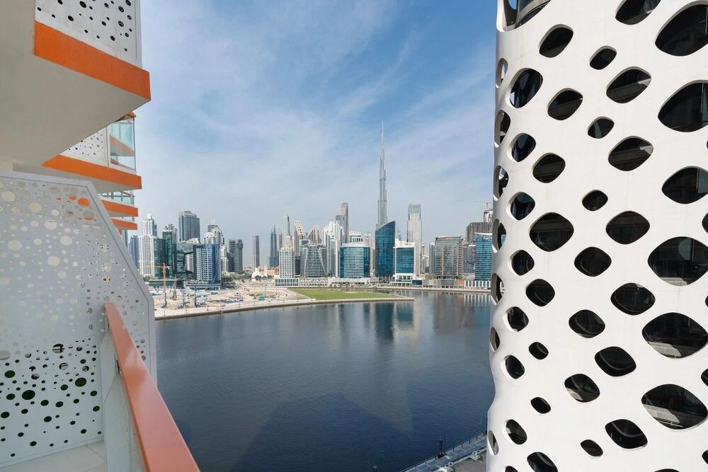 Дубай: Brand new studio with balcony in Business Bay