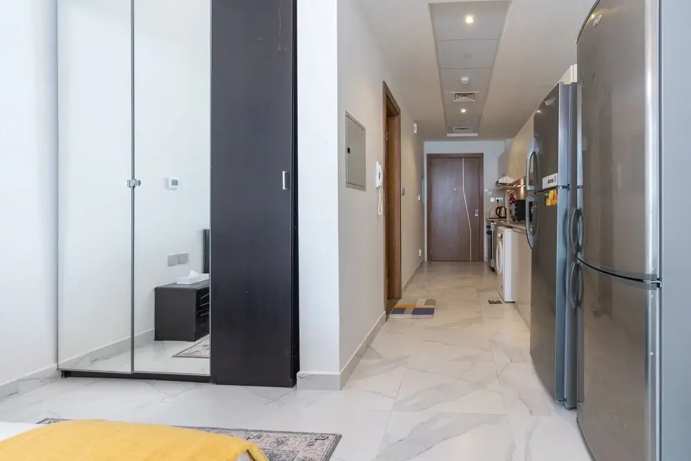 Дубай: Brand new studio with balcony in Business Bay
