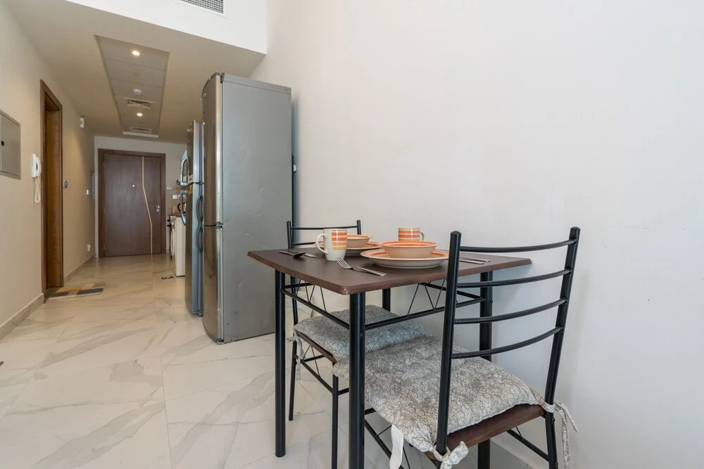 Дубай: Brand new studio with balcony in Business Bay
