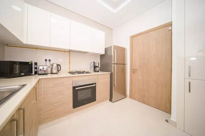 Business Bay 1BR Canal View Rooftop Pool - 360 vacation — фото 3