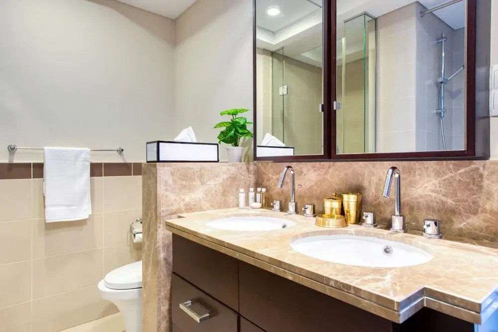 Дубай: Radiant Urban Retreat With Iconic Burj Khalifa Vws