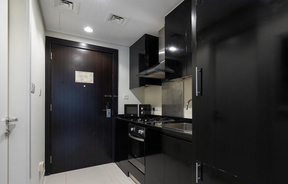 Дубай: Dream Inn Apartments - Cour Jardin