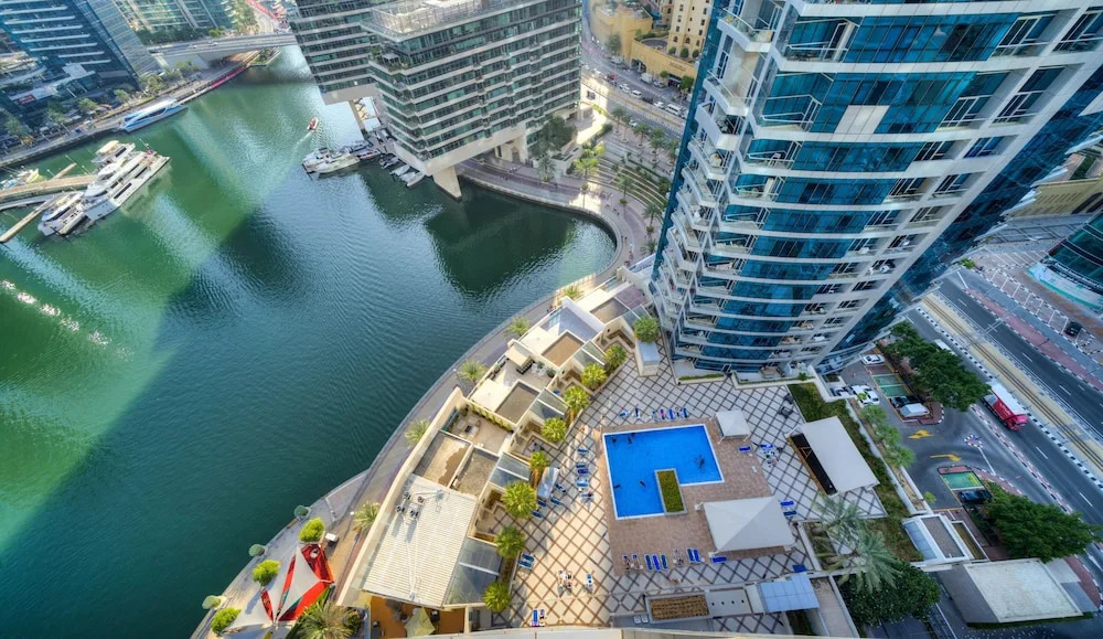 Дубай: KOHH – 1BR in Bay Central
