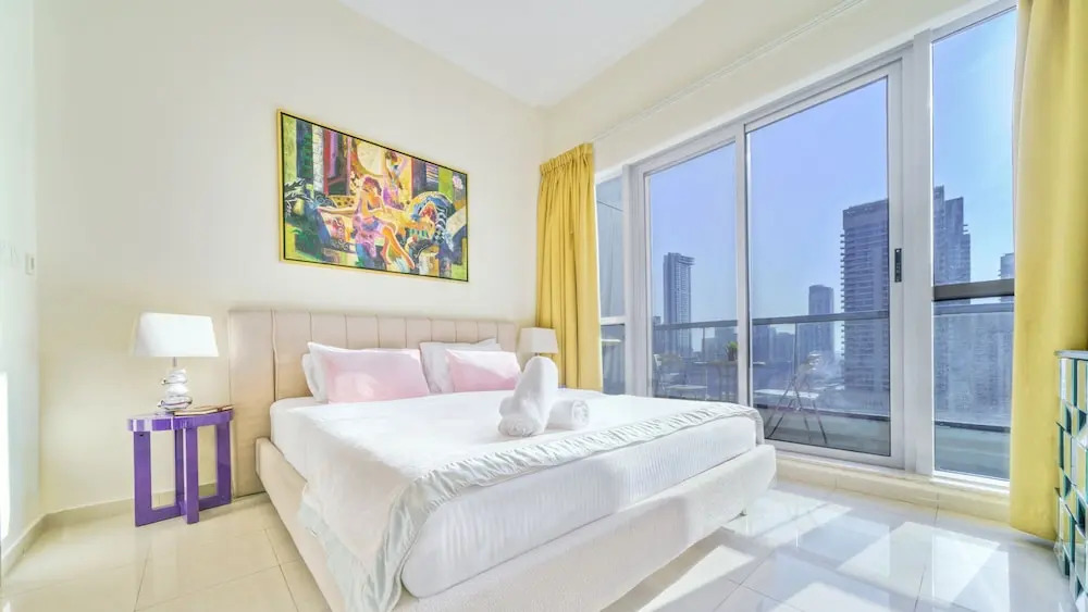 Дубай: KOHH – 1BR in Bay Central