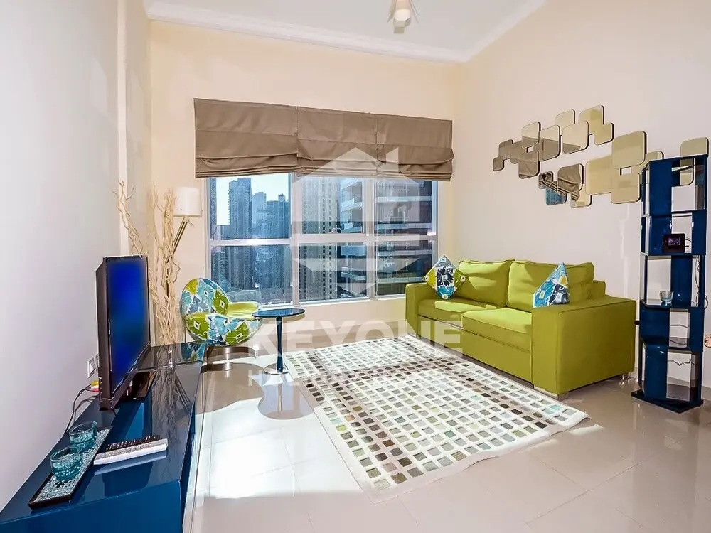 Дубай: KOHH – 1BR in Bay Central