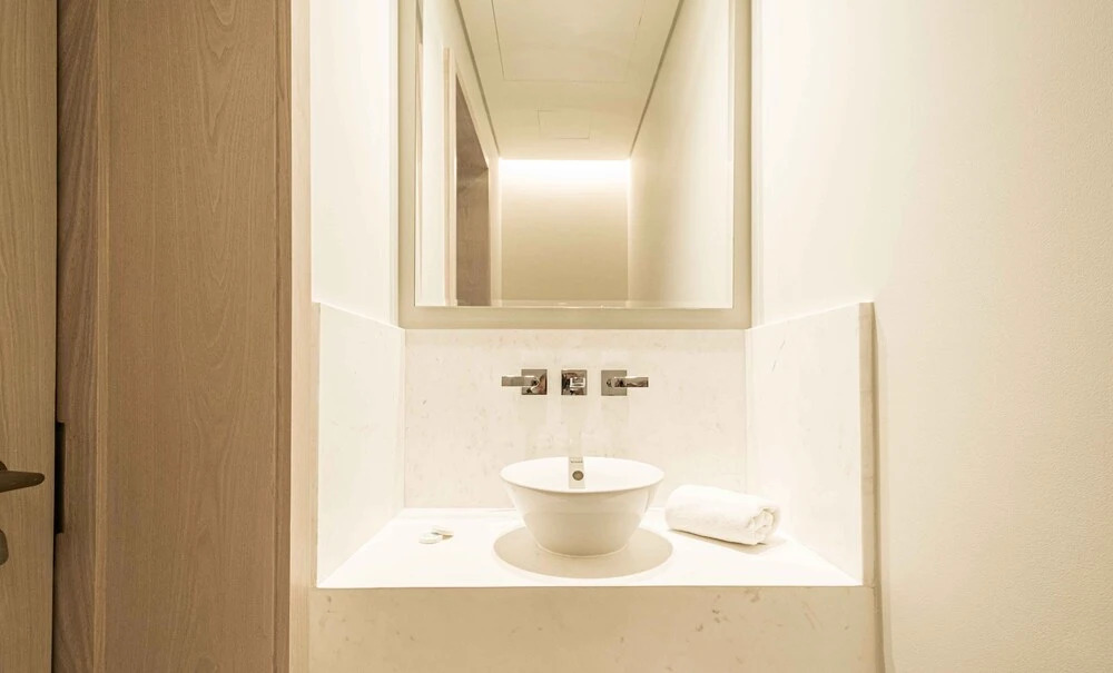Дубай: LUX Iconic Views at The Palm Tower 7
