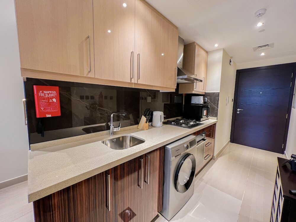 Дубай: Luton Vacation Homes - Elite Downtown Residence