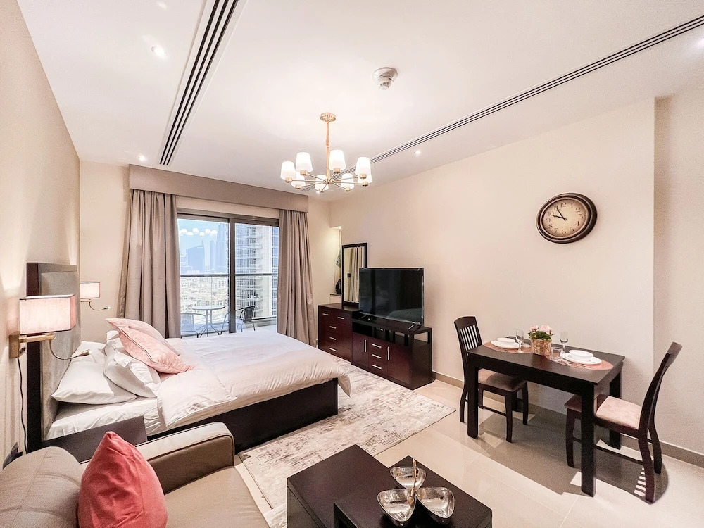 Дубай: Luton Vacation Homes - Elite Downtown Residence