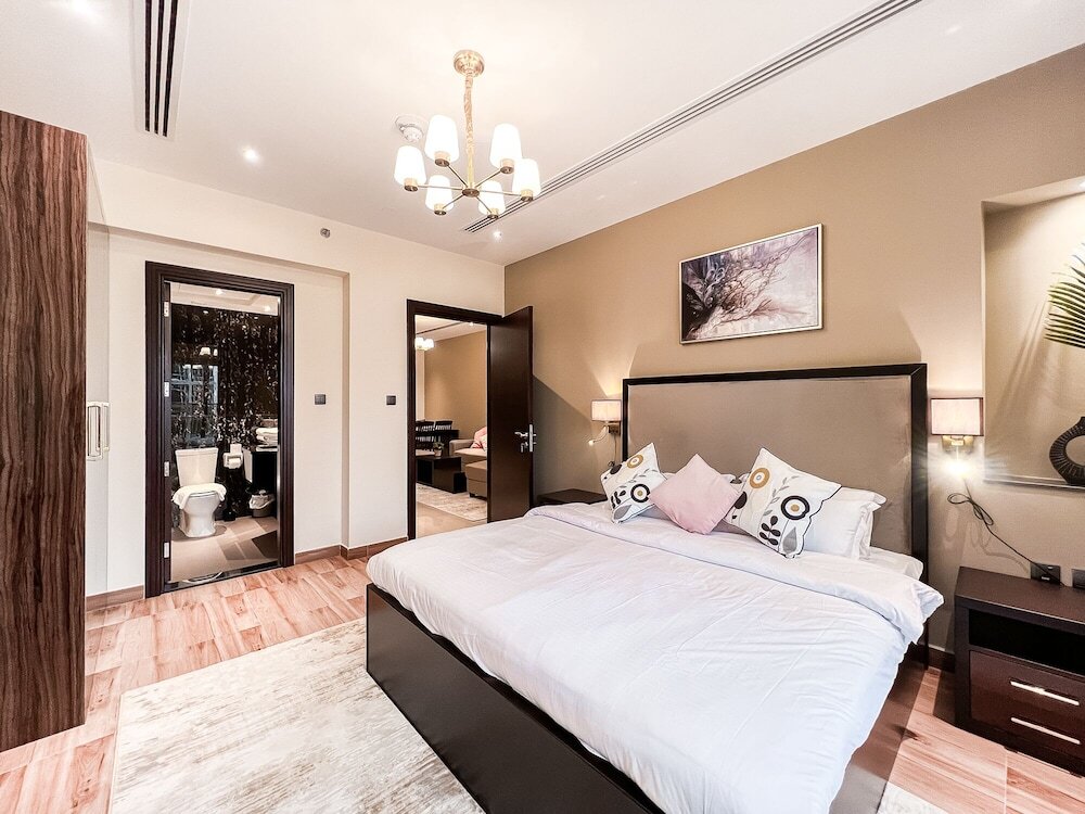 Дубай: Luton Vacation Homes - Elite Downtown Residence