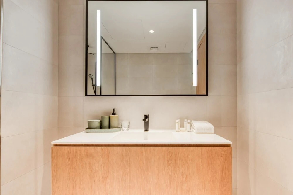 Дубай: Luxury Studio w Burj Khalifa Vw in Business Bay