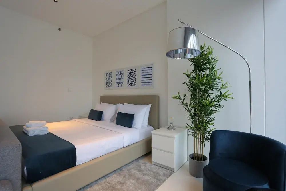 Дубай: Luxury Studio w Burj Khalifa Vw in Business Bay