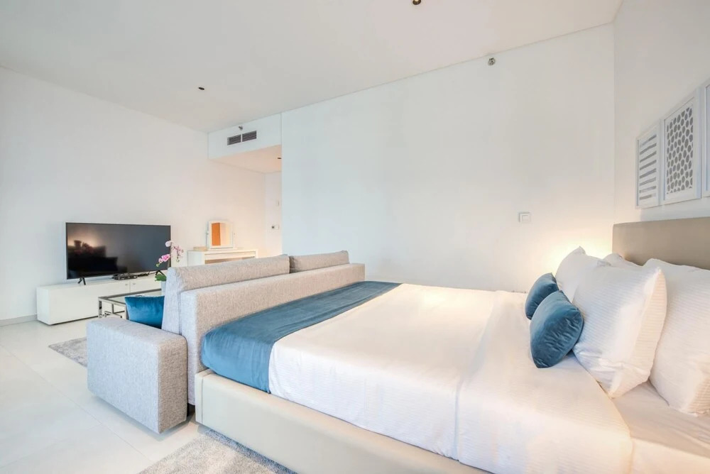 Дубай: Luxury Studio w Burj Khalifa Vw in Business Bay