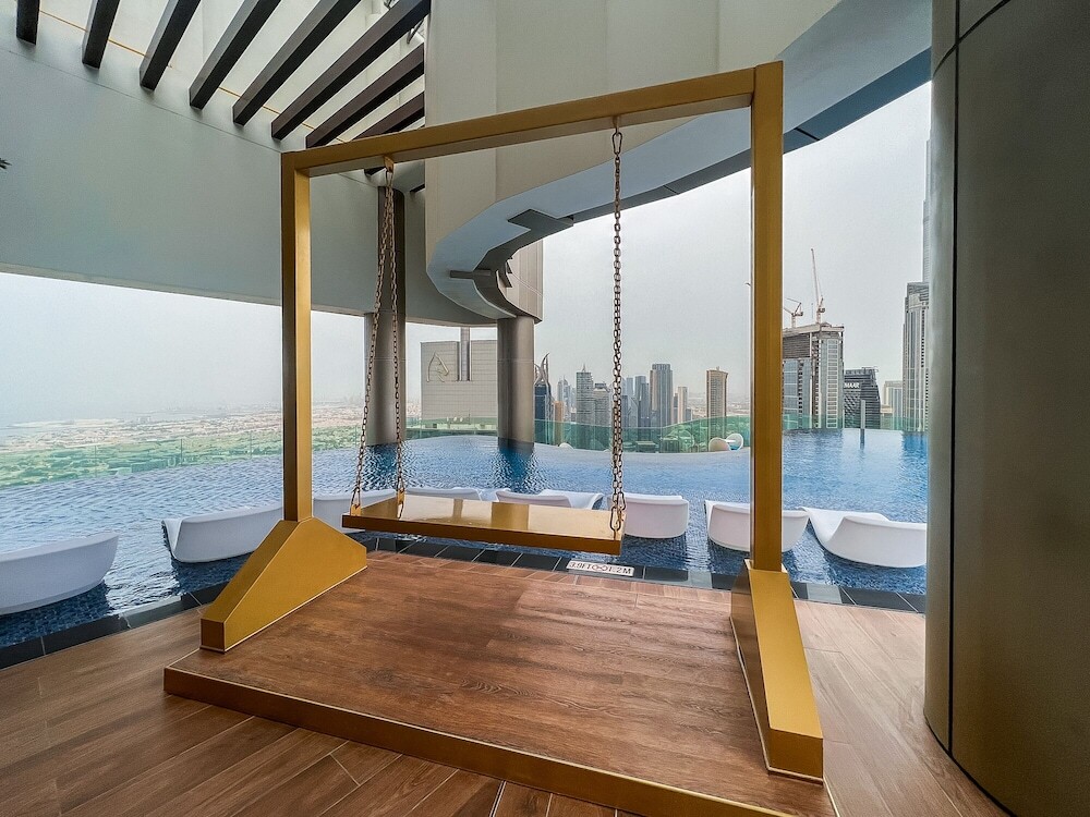 Дубай: Luton Vacation Homes - Paramount Midtown