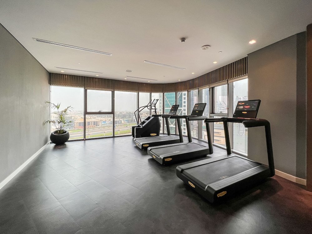 Дубай: Luton Vacation Homes - Paramount Midtown