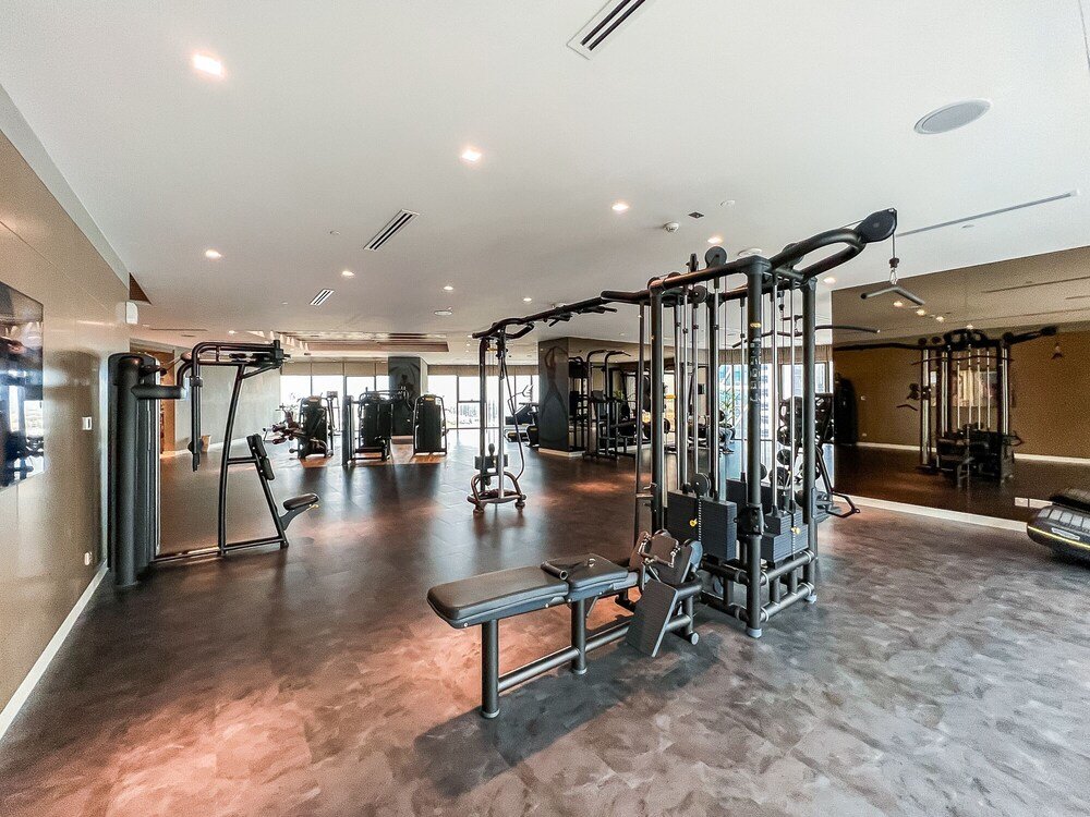 Дубай: Luton Vacation Homes - Paramount Midtown