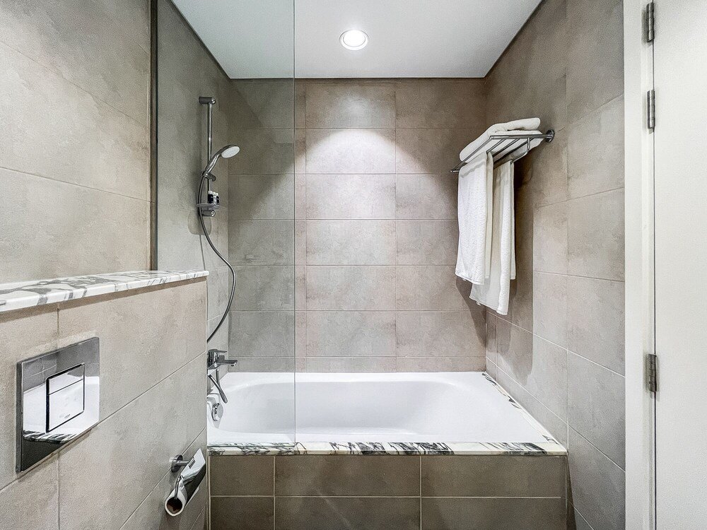 Дубай: Luton Vacation Homes - Paramount Midtown
