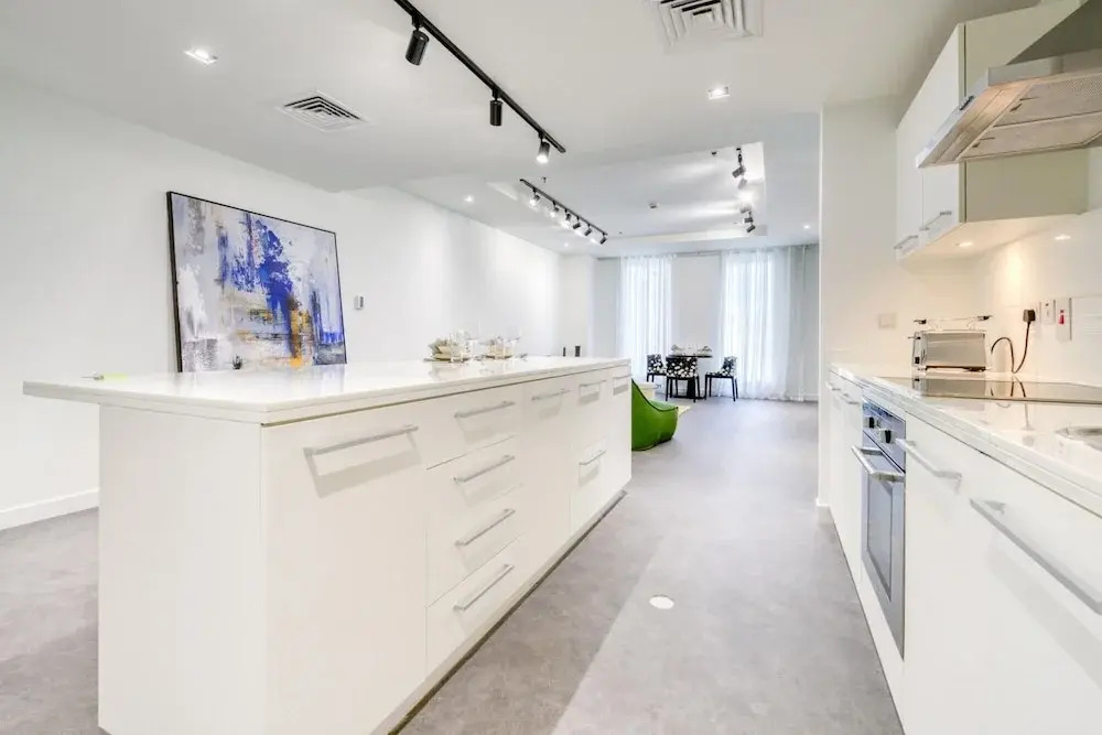 Дубай: Luxurious Apt in Impressive Difc Tower