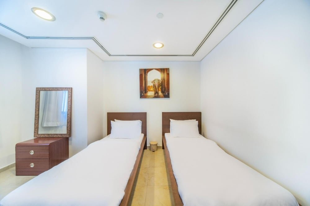 Дубай: Cozy Modern JLT Flat Next to Metro