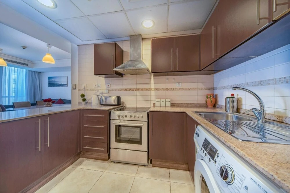 Дубай: Cozy Modern JLT Flat Next to Metro