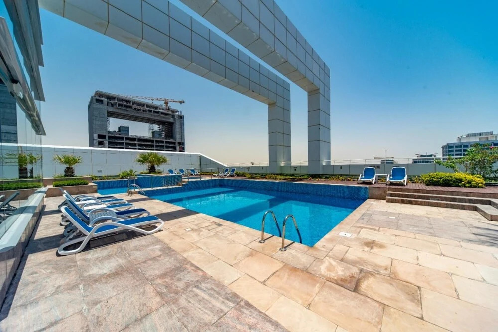 Дубай: Cozy Modern JLT Flat Next to Metro