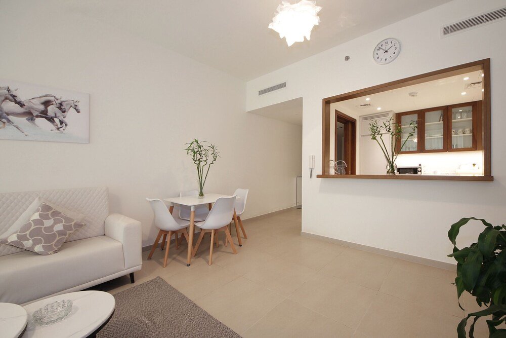 Дубай: Elegant 1 Bedroom in BLVD Heights