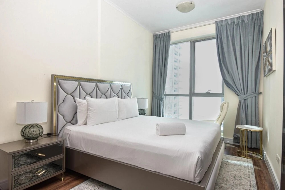 Дубай: Experience Luxurious Sky High Marina Living
