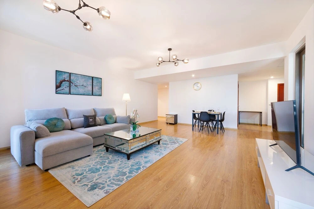 Дубай: Maison Privee - Bright & Spacious Apt w/ Views in the Heart of JBR