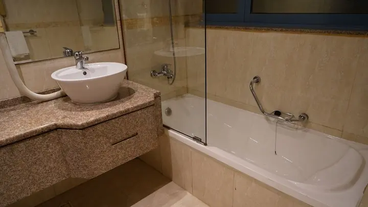 Дубай: Boonmax Hotel L.L.C