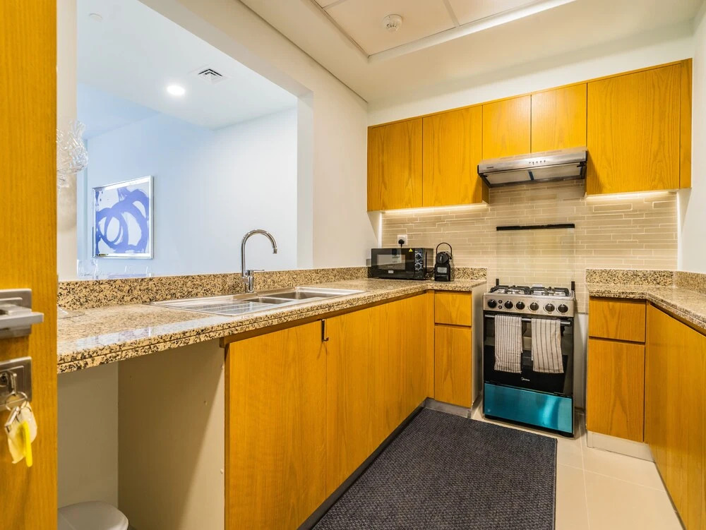 Дубай: Monty - Incredible Burj Khalifa View From this Vibrant Apt