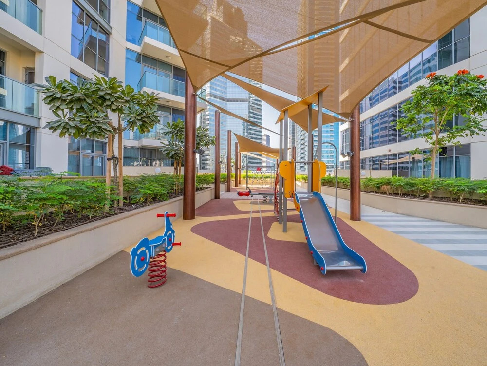 Дубай: Monty - Incredible Burj Khalifa View From this Vibrant Apt
