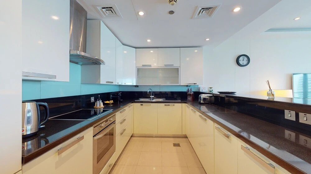 Дубай: Bonnington Luxury Apartments