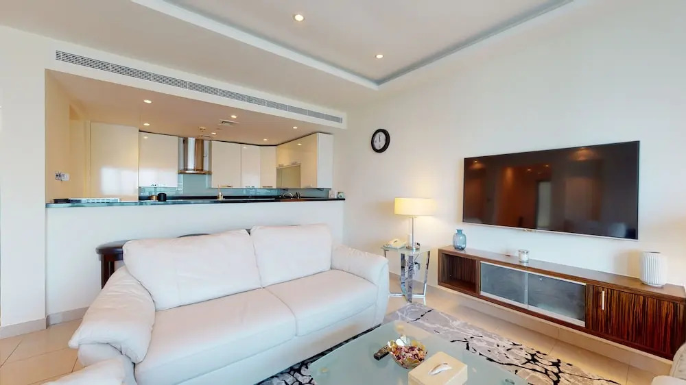 Дубай: Bonnington Luxury Apartments
