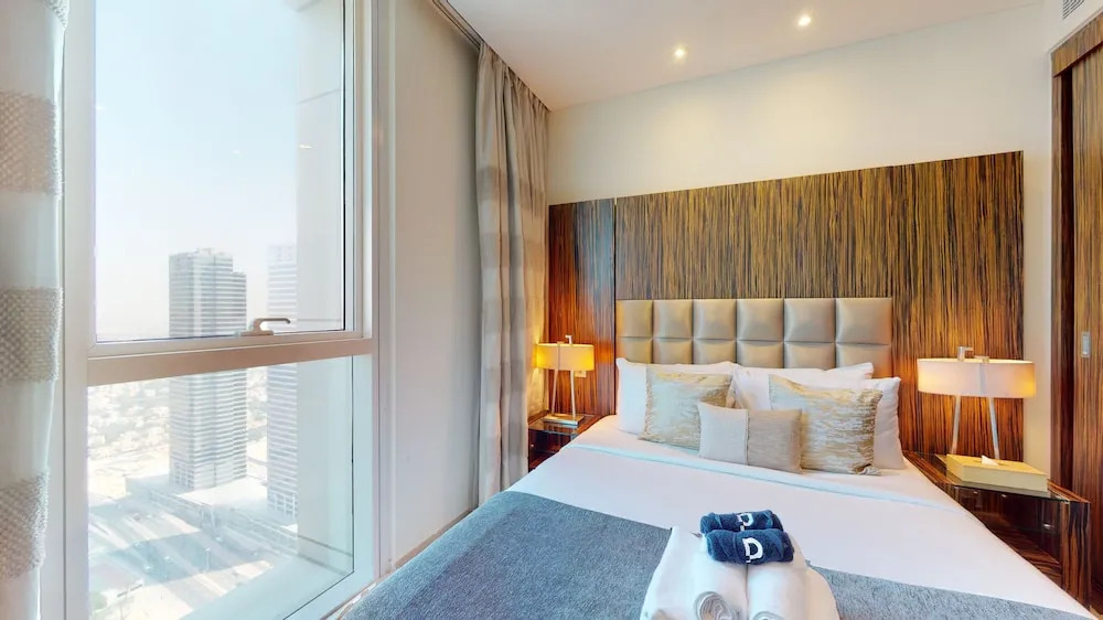 Дубай: Bonnington Luxury Apartments