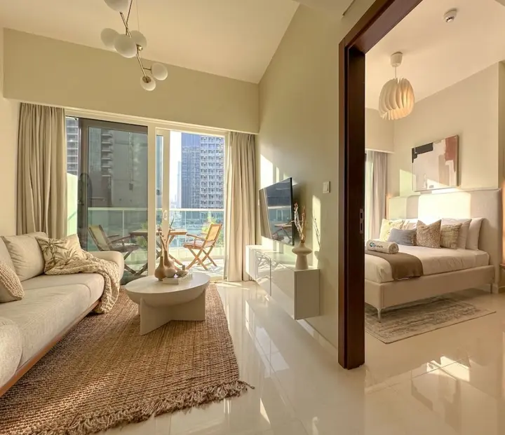 Дубай: HiGuests - Reva Residences