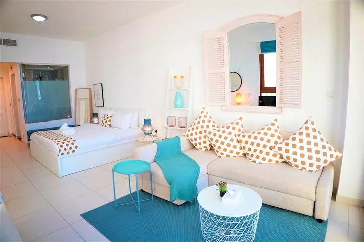 Дубай: Luxury on the Palm with Marina view balcony
