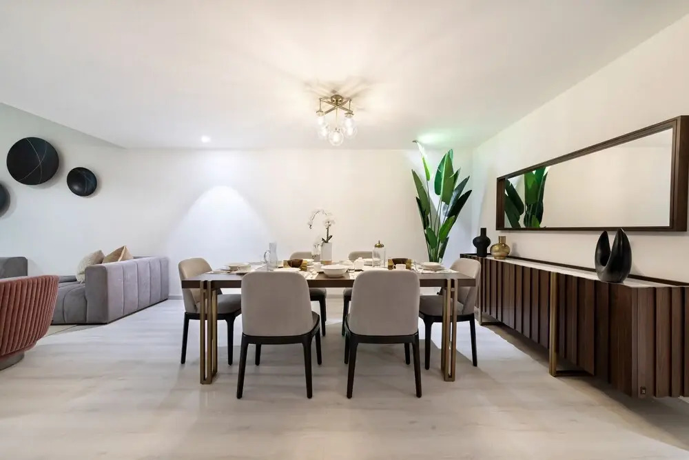Дубай: Maison Privee - Millennium Executive Tower