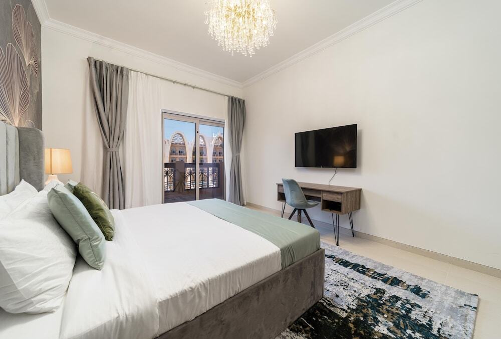 Дубай: GLOBALSTAY. Sarai Apartments on the Beach