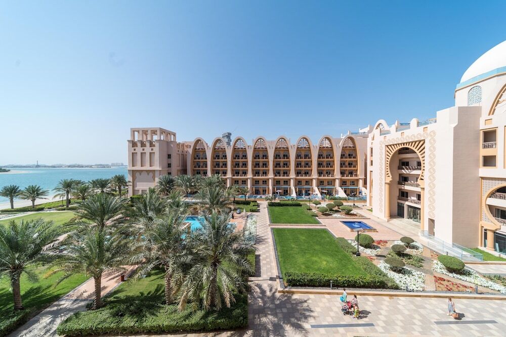 Дубай: GLOBALSTAY. Sarai Apartments on the Beach
