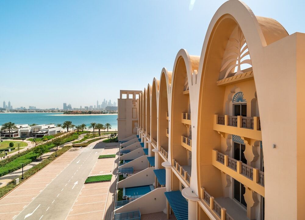 Дубай: GLOBALSTAY. Sarai Apartments on the Beach