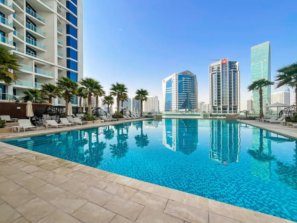 Дубай: HiGuests - DAMAC Maison Prive Tower A