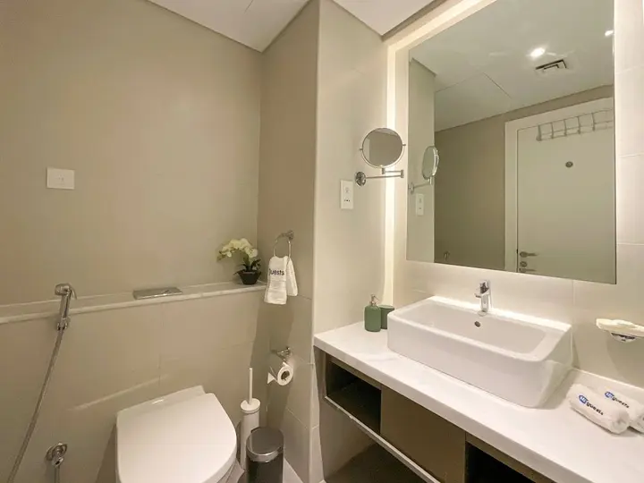 Дубай: HiGuests - DAMAC Maison Prive Tower A