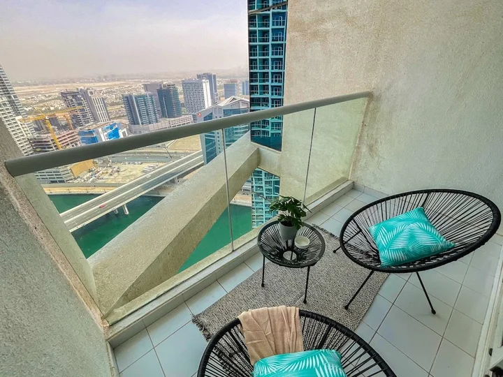 Дубай: HiGuests - DAMAC Maison Prive Tower A