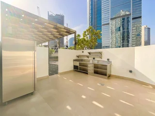 Дубай: HiGuests - DAMAC Maison Prive Tower A