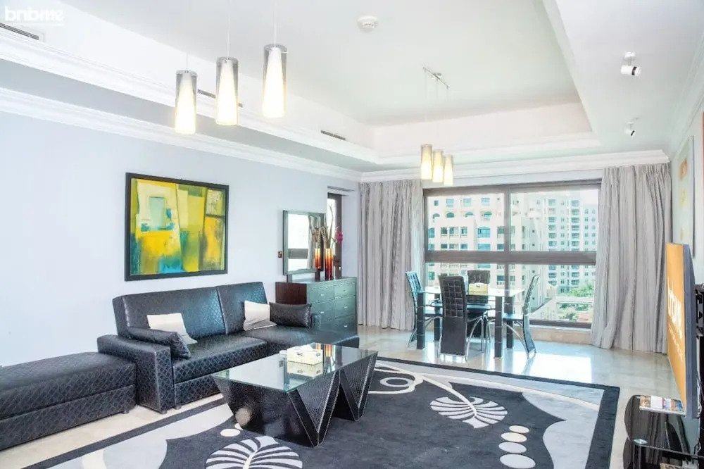 Дубай: Beach Pool Fairmont Residences