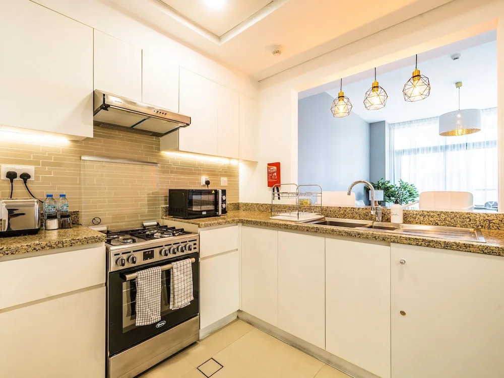 Дубай: Glamorous Apt With Balcony Facing Burj Khalifa