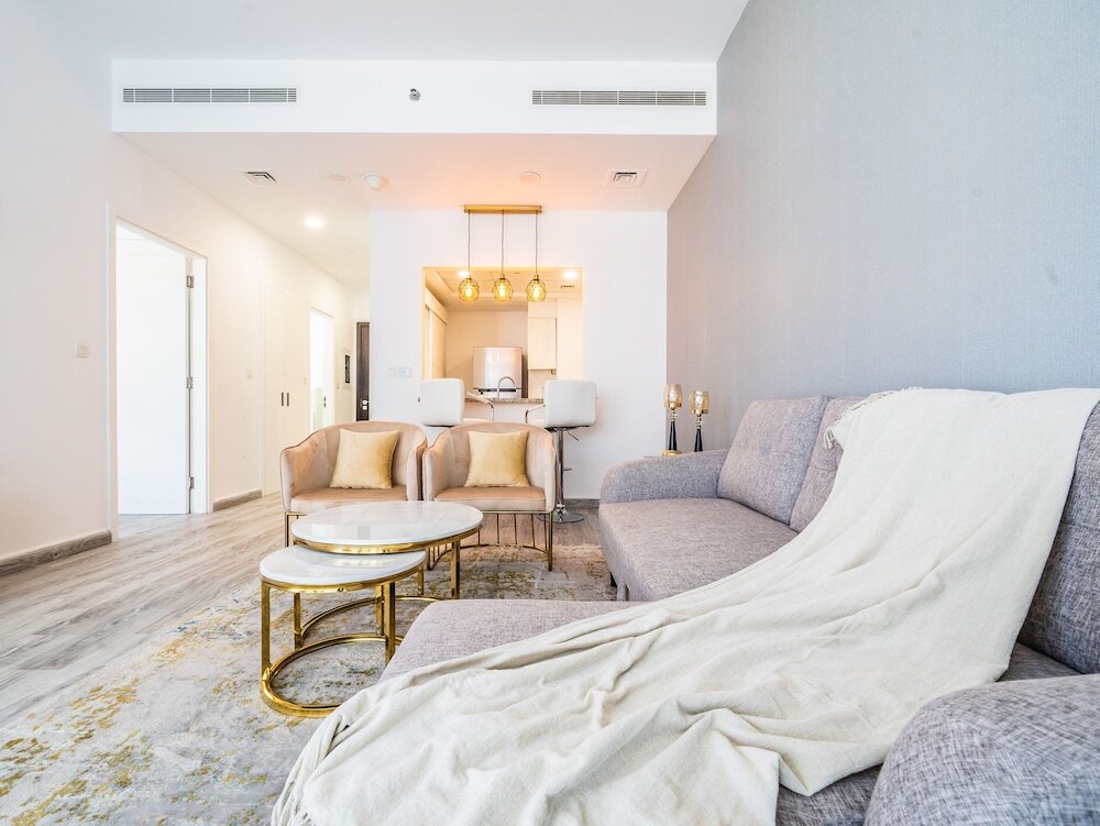 Дубай: Glamorous Apt With Balcony Facing Burj Khalifa