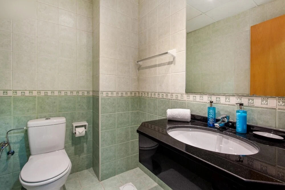 Дубай: JLT Cluster P Modern 1 BR Apt